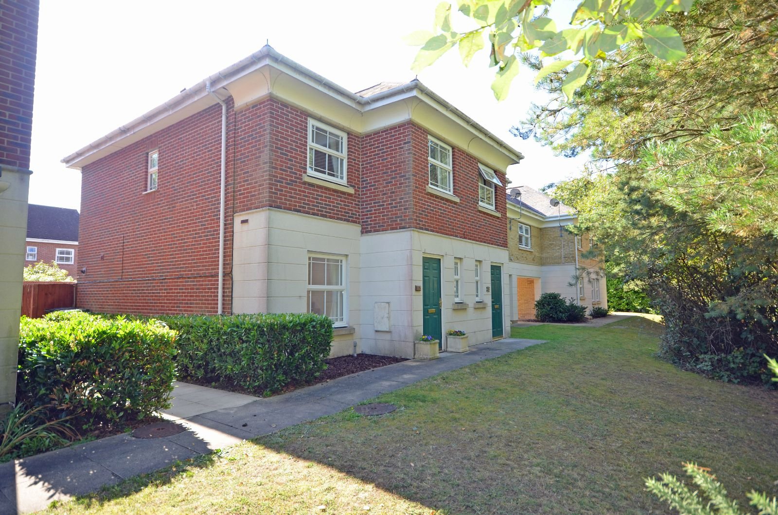 Brock Close, CAMBERLEY Luff & Wilkin Property Specialists