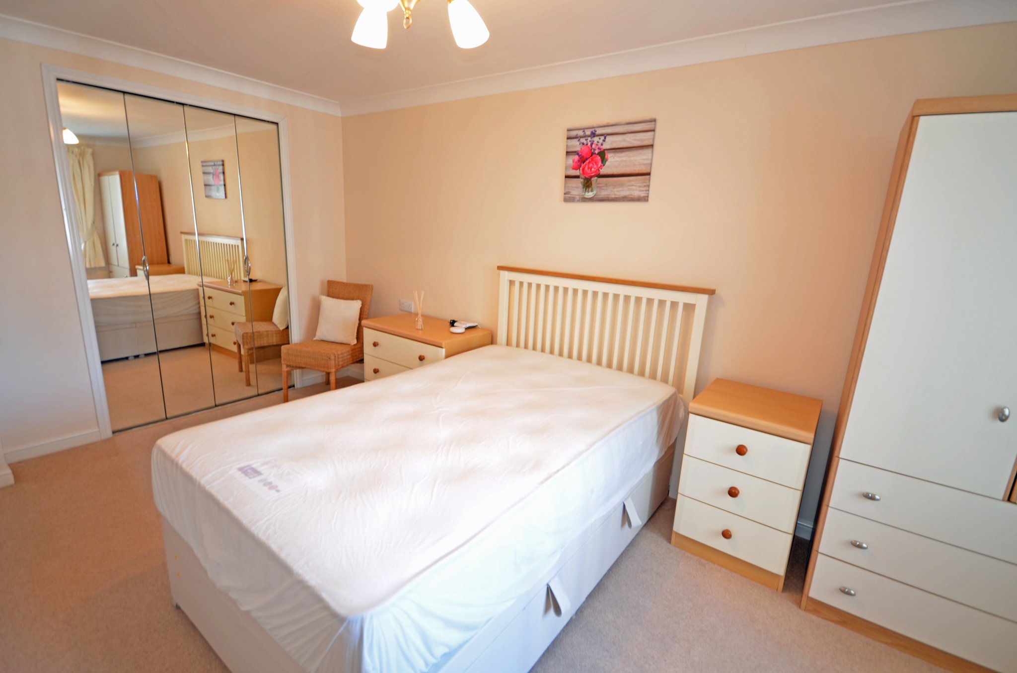 Frimley Road, Camberley Luff & Wilkin Property Specialists