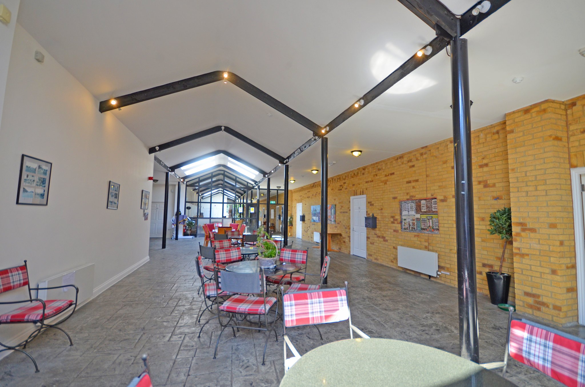 Alexandra Road, Aldershot Luff & Wilkin Property Specialists