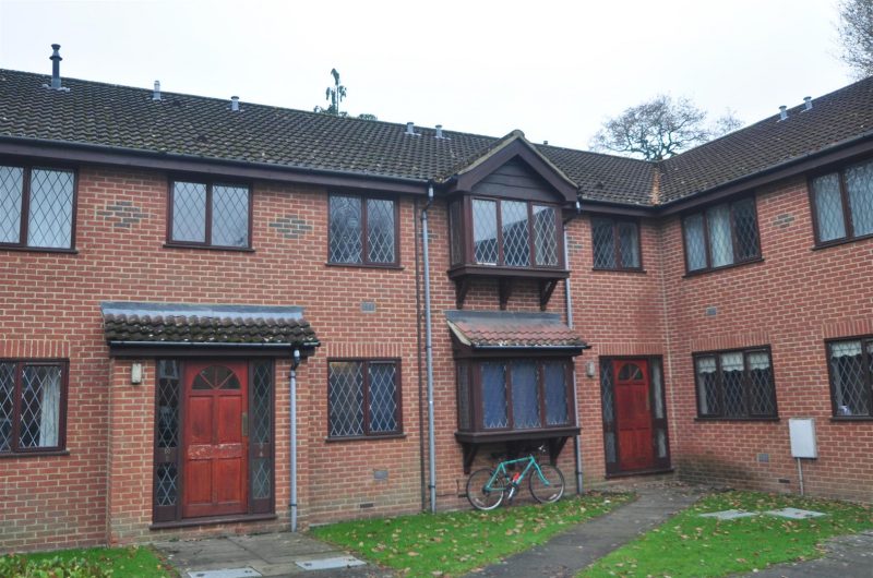 Scarlet Oaks, Camberley Luff & Wilkin Property Specialists