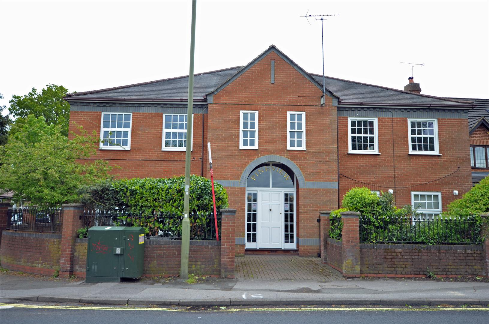 Cove Road, Farnborough Luff & Wilkin Property Specialists