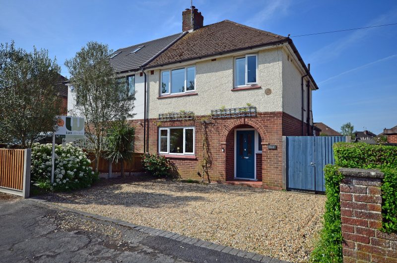 Moor Road, Camberley